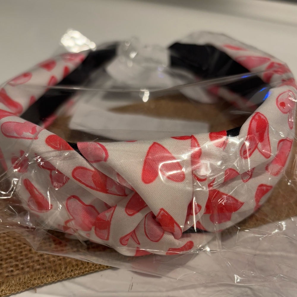 NWT Pink  Headband. Can be worn anytime! - Picture 13 of 14